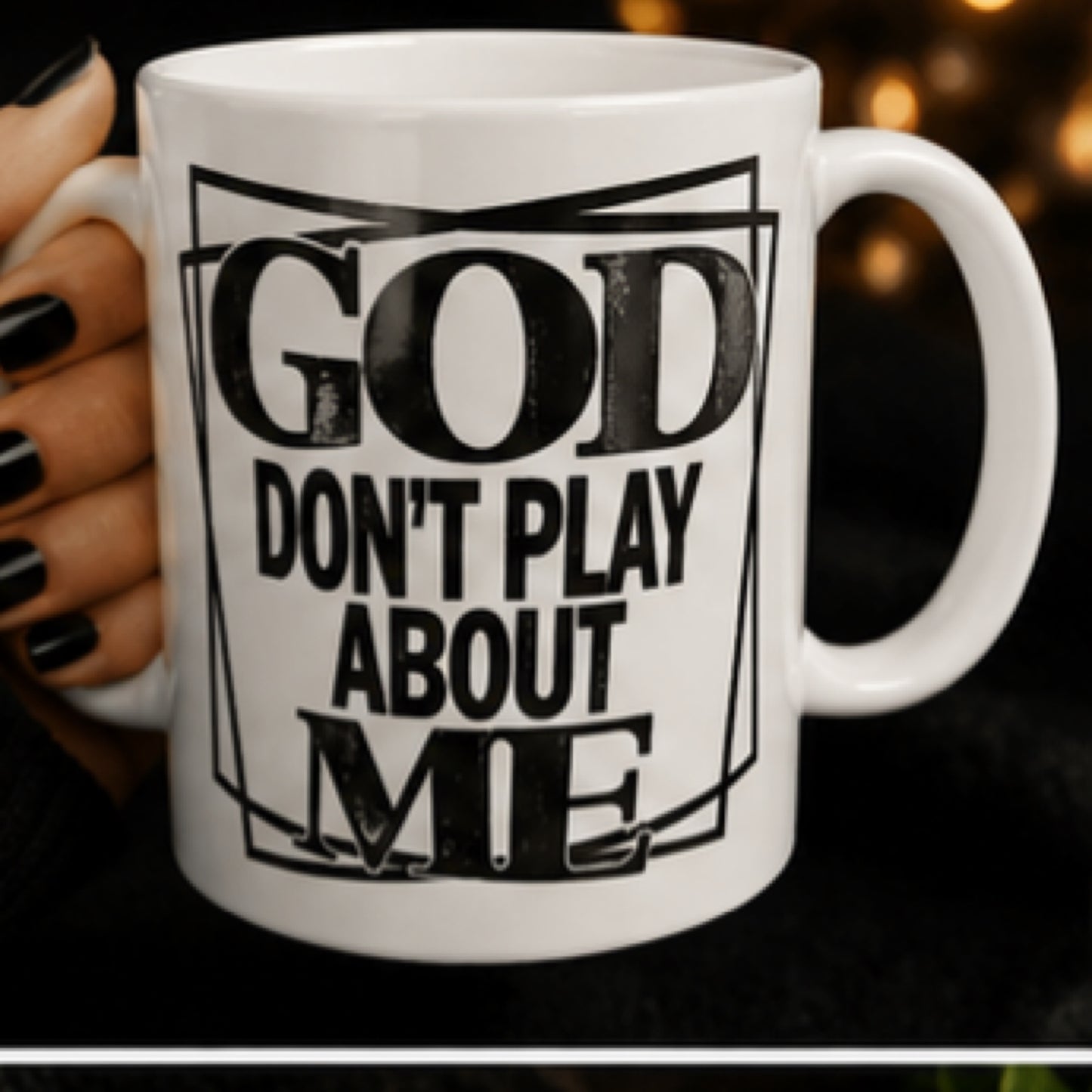 🙌 PROTECTED & FAVORED.
Let them know who stands behind you. The "God Don’t Play About Me" Ceramic Mug is a bold, confident statement for your morning routine. Whether you're sipping your morning coffee before dominating the day or sitting at your office.